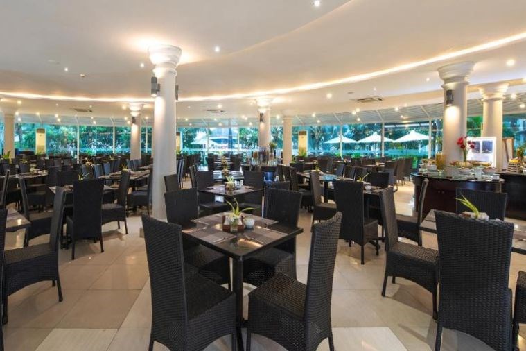 The Sailing Bay Beach Resort Phan Thiết